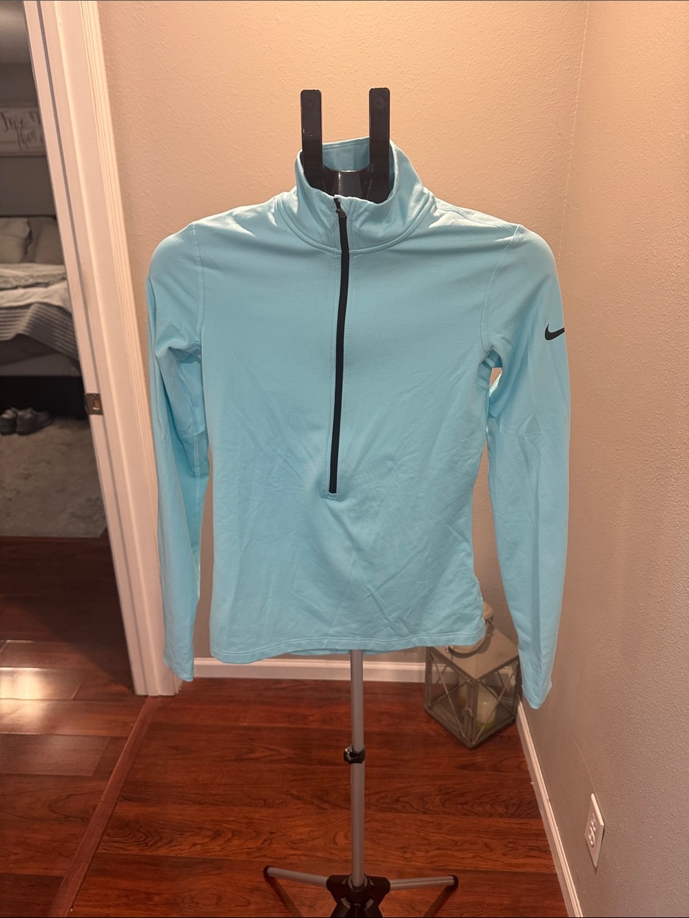 Nike Women's Light Aqua Quarter-Zip Training Top